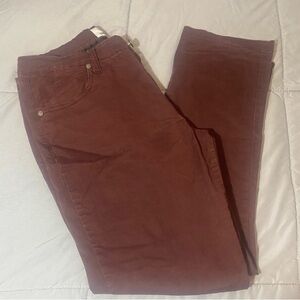 Men’s pants size 33/30